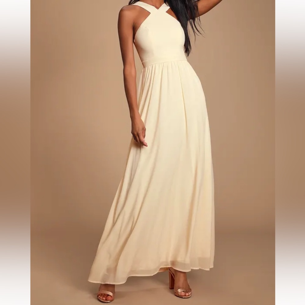 LULUS Air of Romance Cream Maxi Dress Size Medium w/ tags